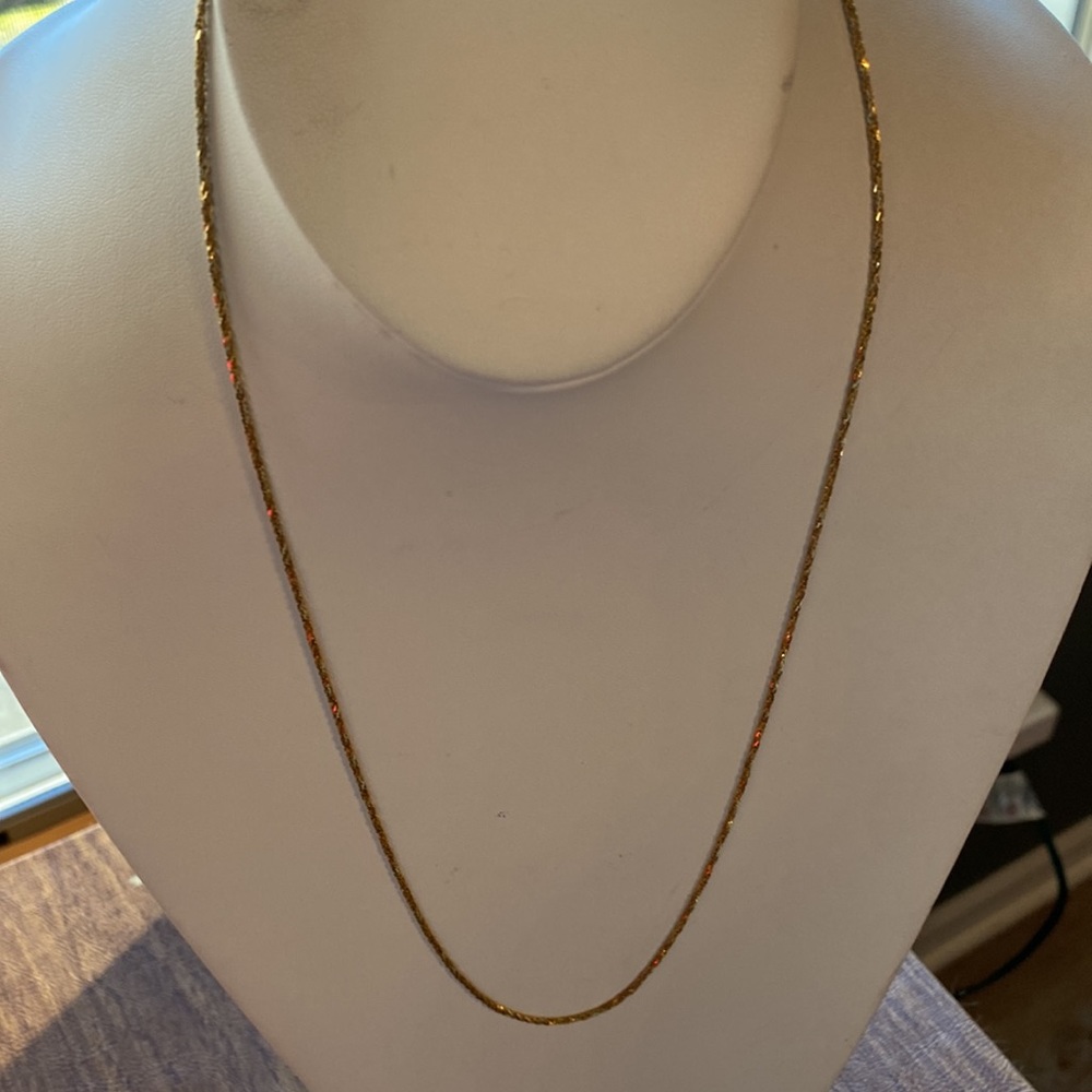14kt 24” yellow gold necklace.  Diamond cut rope.
